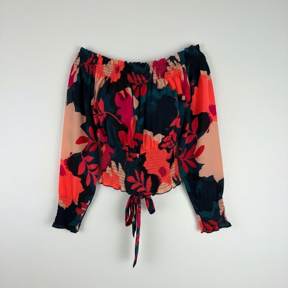 Express Orange Women's Top Size M - Gently Used.Cropped - Picture 2 of 5